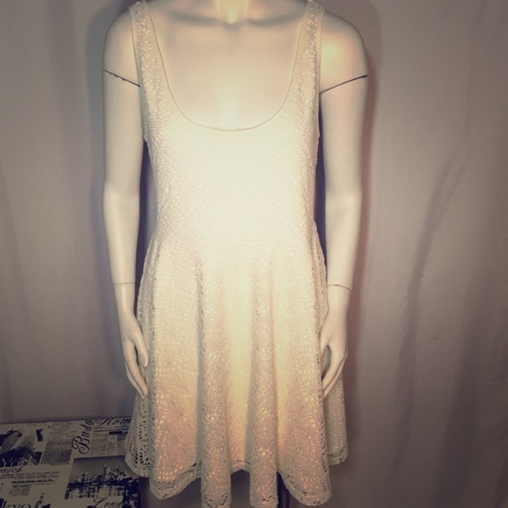 Aeropostal white, mesh knee length summer dress